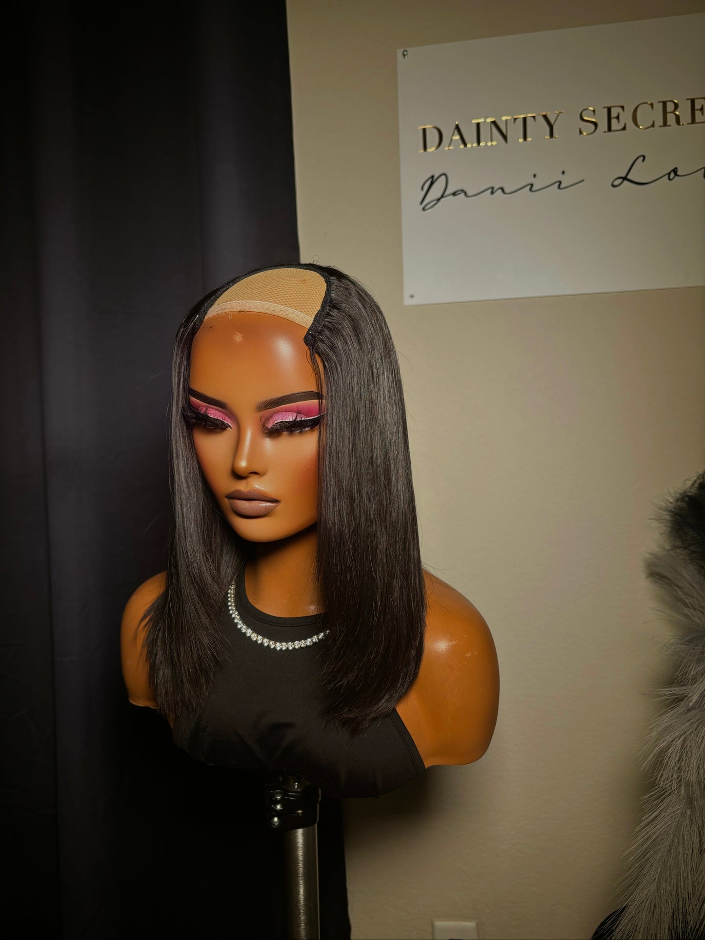 Straight U-Part Wigs