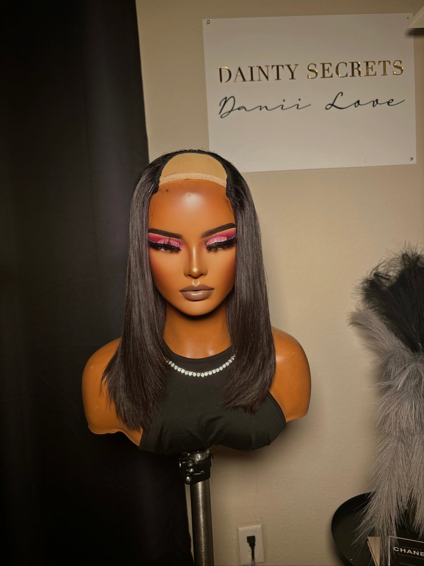 Straight U-Part Wigs